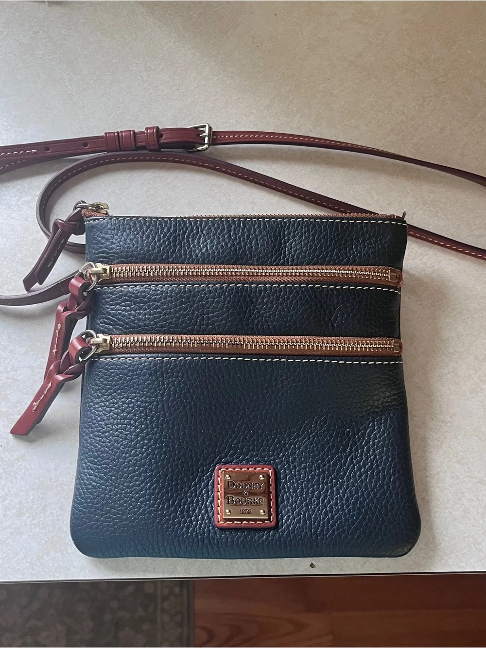Dooney & Bourke Triple Zip Pebbled Leather Crossbody - Navy Blue VGUC